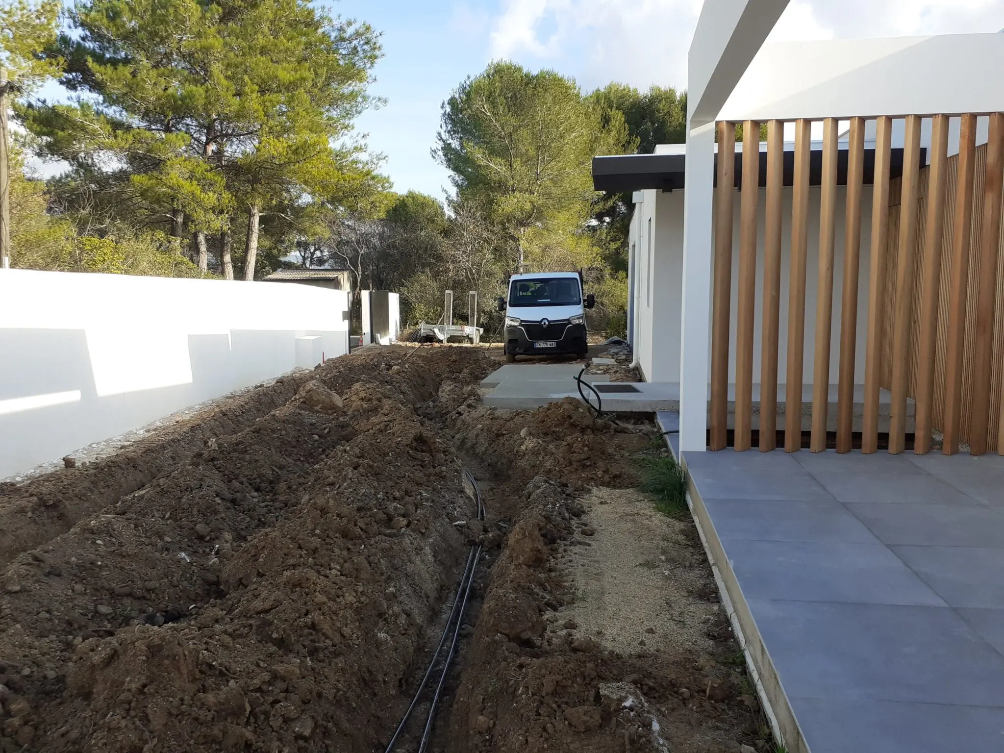 Installation et Entretien de Pelouse à Trets (13) | Paysagiste Aix-en-Provence